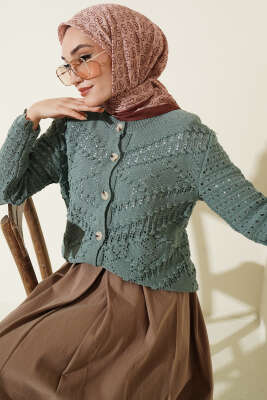 Düğmeli Kabartma Detaylı Kısa Ajurlu Hırka Çağla Yeşili 