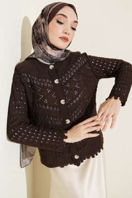 Düğmeli Kabartma Detaylı Kısa Ajurlu Hırka Kahve 