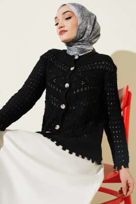 Düğmeli Kabartma Detaylı Kısa Ajurlu Hırka Siyah 