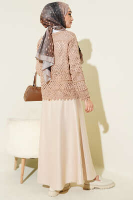 Düğmeli Kabartmalı Kısa Triko Hırka Latte - Hırka