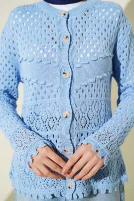 Düğmeli Kabartmalı Kısa Triko Hırka Mavi - Hırka