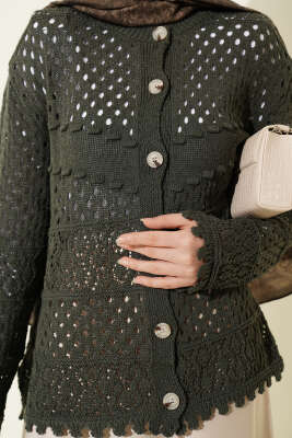 Düğmeli Kabartmalı Kısa Triko Hırka Nefti - Hırka