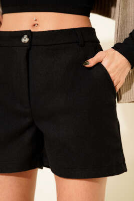 Düğmeli Kısa Kaşe Pantolon Siyah - Yılın Fırsatı