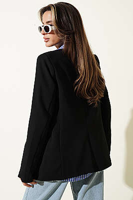 Düğmeli Kruvaze Yaka Blazer Ceket Siyah - Kadın Giyim Modelleri