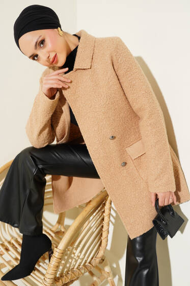 Düğmeli Kruvaze Yaka Buklet Ceket Latte - Ceket