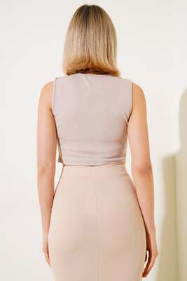 Düğmeli Kruvaze Yelek Bej - Yılın Fırsatı