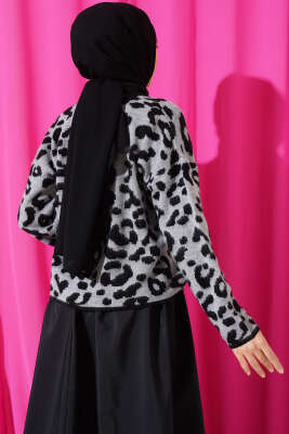 Düğmeli Leopar Desen Kısa Triko Hırka Gri - Triko Hırka