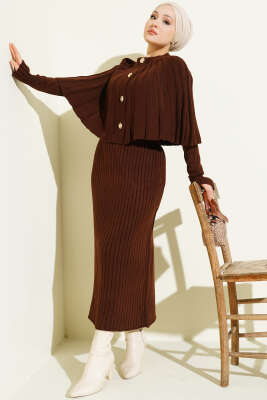 Düğmeli Pelerinli Triko Elbise Takım Kahve - Elbise