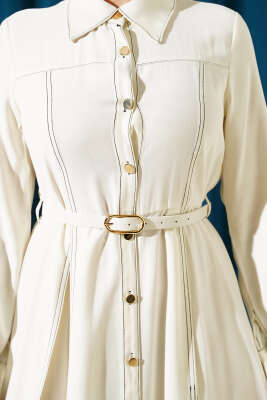 Düğmeli Pileli Kemerli Elbise Krem - Elbise