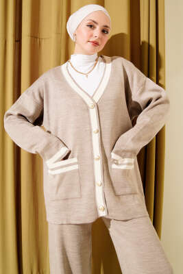 Düğmeli Şeritli Hırkalı Triko İkili Takım Vizon - İkili Takım