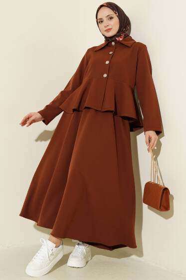 Düğmeli Volan Bluzlu Etekli İkili Takım Kahve - İkili Takım