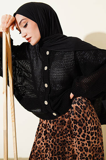 Düğmeli Yarasa Kol Kısa Ajur Hırka Siyah - 300-500 TL Ürünler