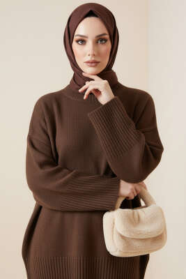 Düşük Omuz Detaylı Triko Tunik Kahve 