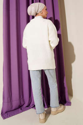 Düşük Omuz Düğmeli Triko Hırka Ekru - Yılın Fırsatı