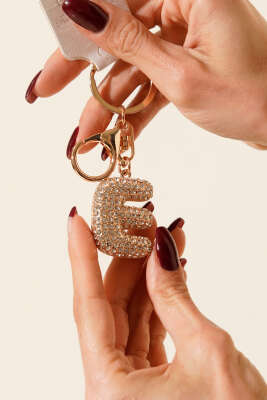 E Harfli Taşlı Anahtarlık 