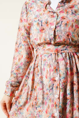 Ebruli Çiçek Desen Boydan Düğmeli Elbise Pudra - Tesettür Elbise