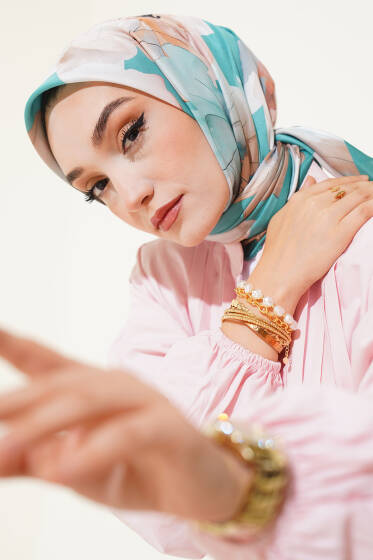 Ebruli Çiçek Desenli Eşarp Yeşil - Başörtüsü