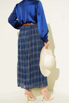 Ekose Desen Kırışık Şifon Etek Lacivert - Etek