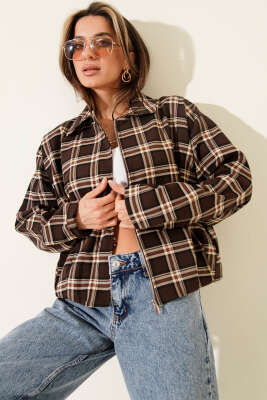 Ekose Desenli Fermuarlı Kısa Ceket Kestane - Kadın Giyim Modelleri