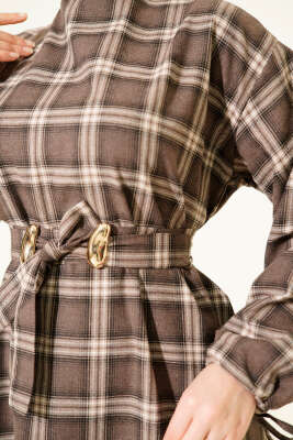 Ekose Desenli Kemerli Elbise Kahve - Elbise