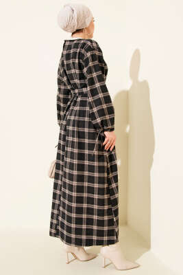 Ekose Desenli Kemerli Elbise Siyah - Elbise