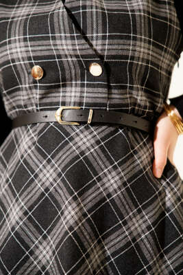 Ekose Desenli Kemerli Jile Elbise Siyah - Elbise