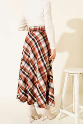 Ekose Desenli Kemerli Kaşe Etek Taba - Etek