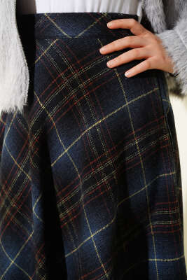 Ekose Desenli Kloş Kaşe Etek Lacivert - Etek