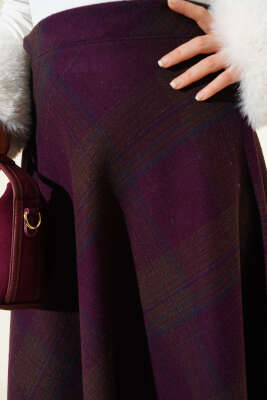 Ekose Desenli Kloş Kaşe Etek Mürdüm - Etek