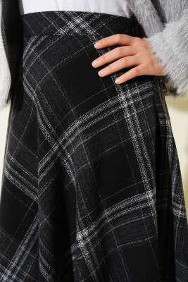 Ekose Desenli Kloş Kaşe Etek Siyah - Etek