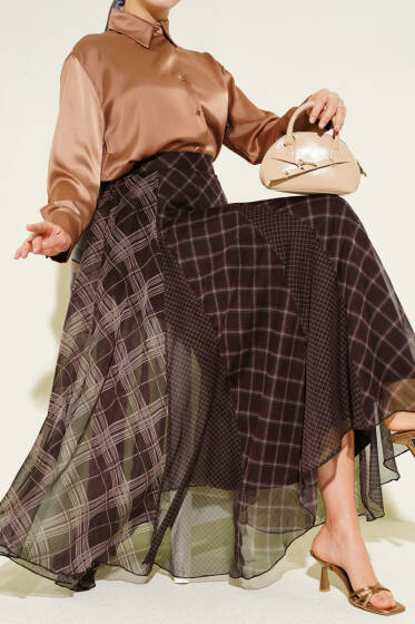 Ekose Desenli Şifon Kloş Etek Kahve - Etek