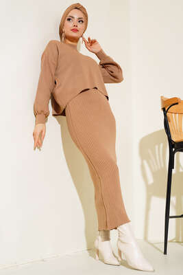 Elbiseli Triko Takım Latte 