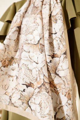 Elora Serisi Desenli Modal Şal Bej - Başörtüsü