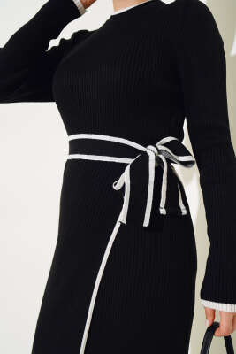 Eteği Bağlamalı Triko Elbise Siyah - Tesettür Elbise