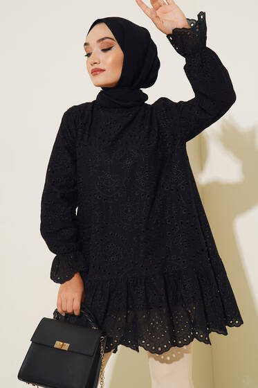 Eteği Pileli Brodeli Tunik Siyah - Tunik