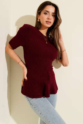 Eteği Volanlı Kısa Kol Triko Bluz Bordo - Kadın Giyim Modelleri