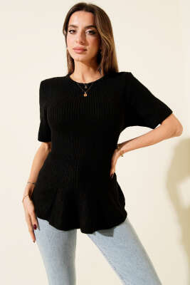 Eteği Volanlı Kısa Kol Triko Bluz Siyah - LUSTRİN