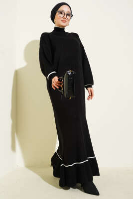 Etek Ucu Fırfır Detaylı Triko Elbise Siyah - NESSİA