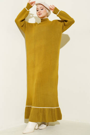 Etek Ucu Fırfır Detaylı Triko Elbise Yağ Yeşili - Elbise