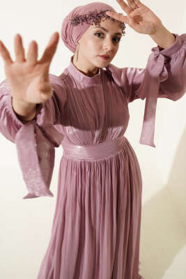 Etek Ucu Fırfırlı Büzgülü Abiye Elbise Pudra - BERAT TEKSTİL