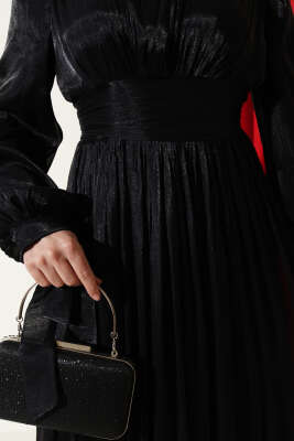 Etek Ucu Fırfırlı Büzgülü Abiye Elbise Siyah - Elbise