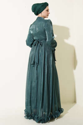 Etek Ucu Fırfırlı Büzgülü Abiye Elbise Zümrüt - Elbise