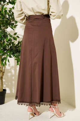 Etek Ucu Güpürlü Düğme Detaylı Etek Kahve - Etek