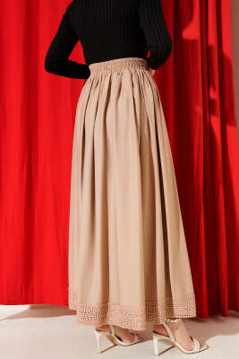 Etek Ucu Güpürlü Kloş Etek Latte - Etek