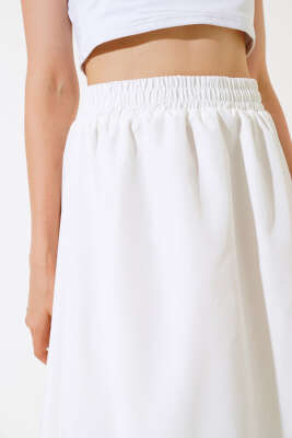 Etek Ucu Lastikli Balon Etek Beyaz - Kadın Giyim Modelleri