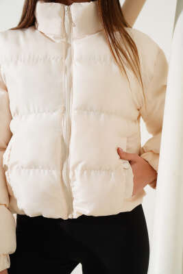 Etek Ucu Lastikli Kısa Şişme Mont Taş - Kadın Giyim Modelleri