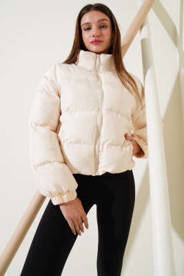 Etek Ucu Lastikli Kısa Şişme Mont Taş - Kadın Giyim Modelleri