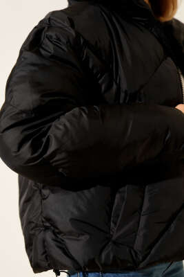 Etek Ucu Lastikli Şişme Kısa Mont Siyah - Kadın Giyim Modelleri