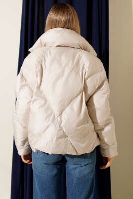 Etek Ucu Lastikli Şişme Kısa Mont Taş - Kadın Giyim Modelleri