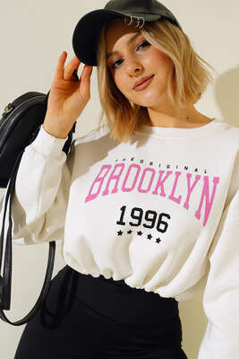 Etek Ucu Lastikli Üç İplik Sweatshirt Ekru - Kadın Giyim Modelleri